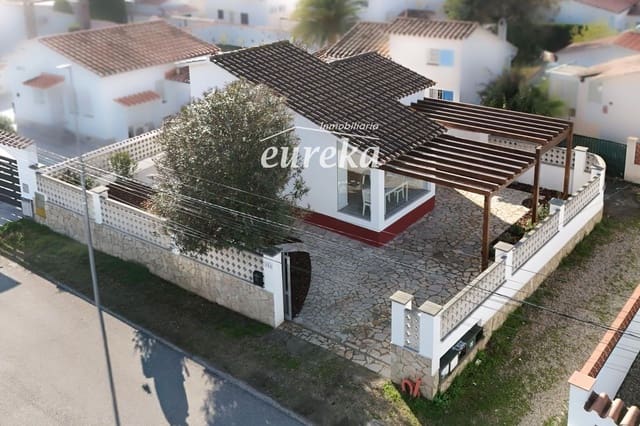2 Zimmer Villa zu verkaufen in Empuriabrava, Castelló d'Empúries - 339.000 € (Ref: 9622765)