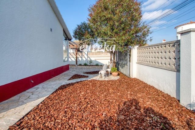 2 Zimmer Villa zu verkaufen in Empuriabrava, Castelló d'Empúries - 339.000 € (Ref: 9622765)