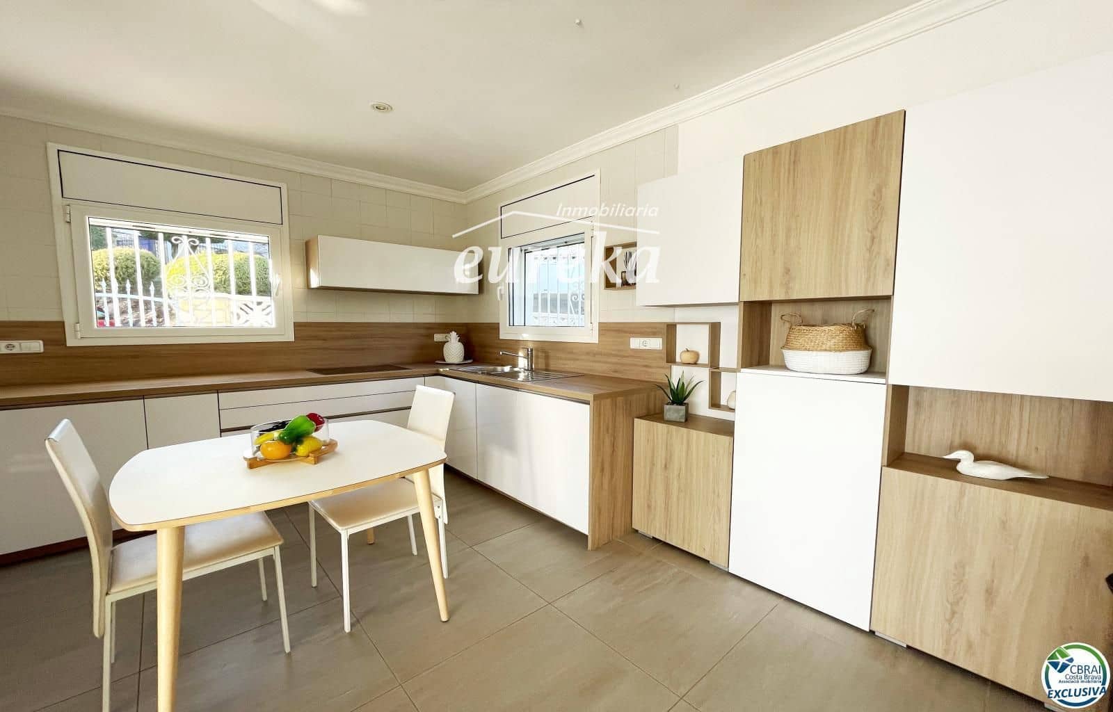 4 Zimmer Villa zu verkaufen in El Mas Fumats mit Pool Garage - 765.000 € (Ref: 9699300)