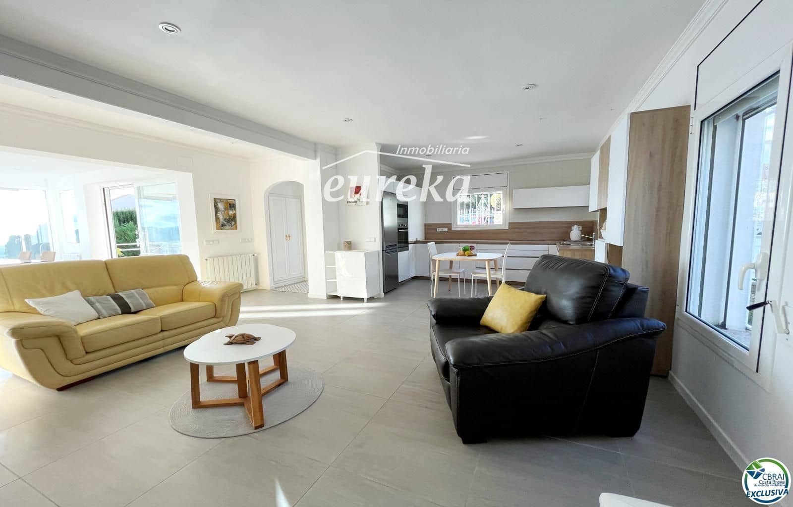 4 Zimmer Villa zu verkaufen in El Mas Fumats mit Pool Garage - 765.000 € (Ref: 9699300)