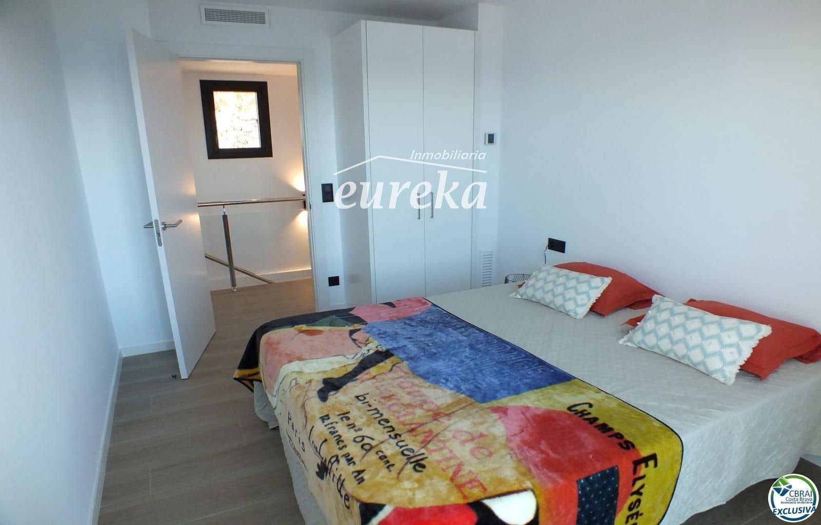 3 bedroom Villa for sale in Roses with pool garage - € 1,499,000 (Ref: 9707771)