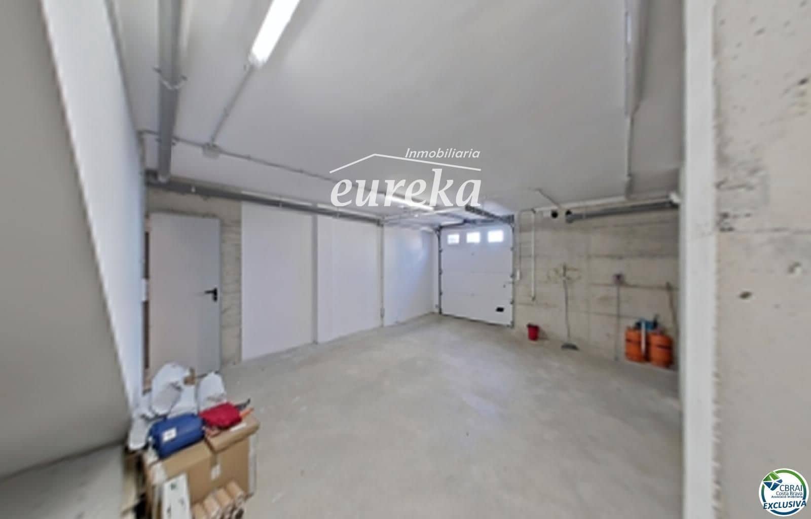 3 bedroom Villa for sale in Roses with pool garage - € 1,499,000 (Ref: 9707771)