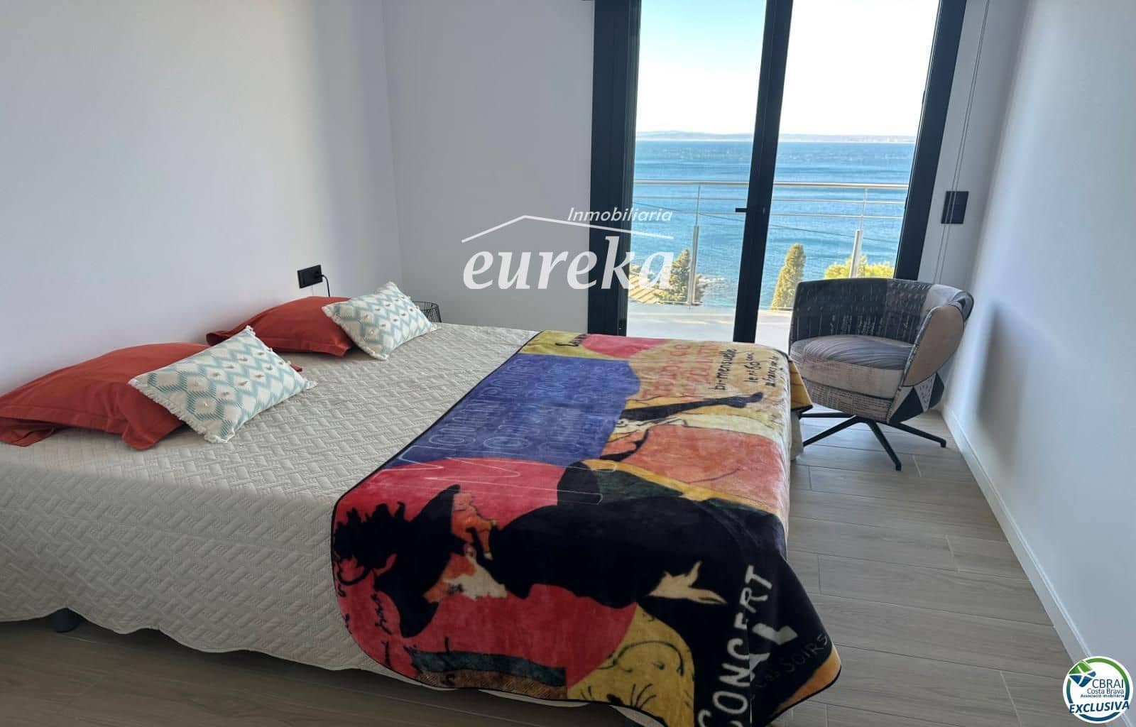 3 bedroom Villa for sale in Roses with pool garage - € 1,499,000 (Ref: 9707771)