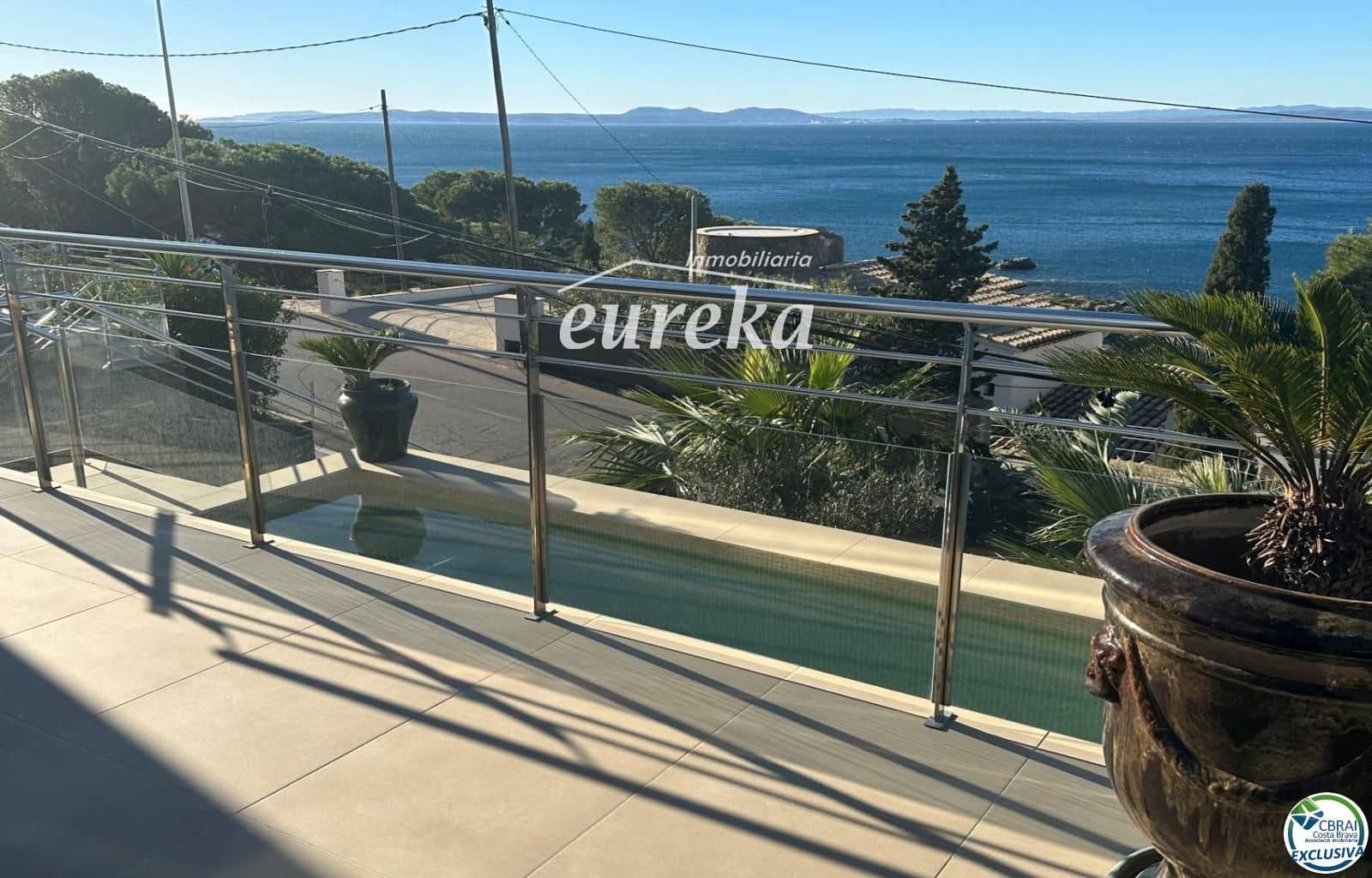 3 bedroom Villa for sale in Roses with pool garage - € 1,499,000 (Ref: 9707771)