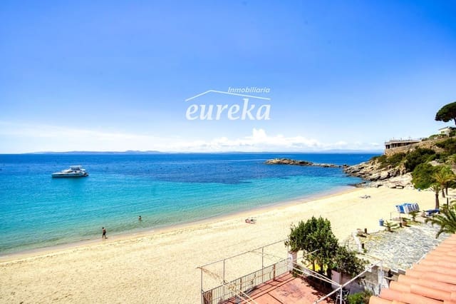 1 bedroom Flat for sale in Roses with garage - € 399,000 (Ref: 9713576)