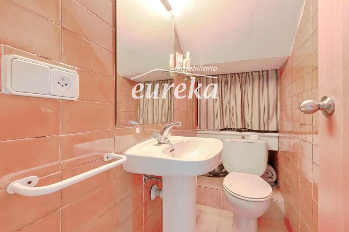 4 bedroom Villa for sale in Santa Margarida with garage - € 595,000 (Ref: 9733653)