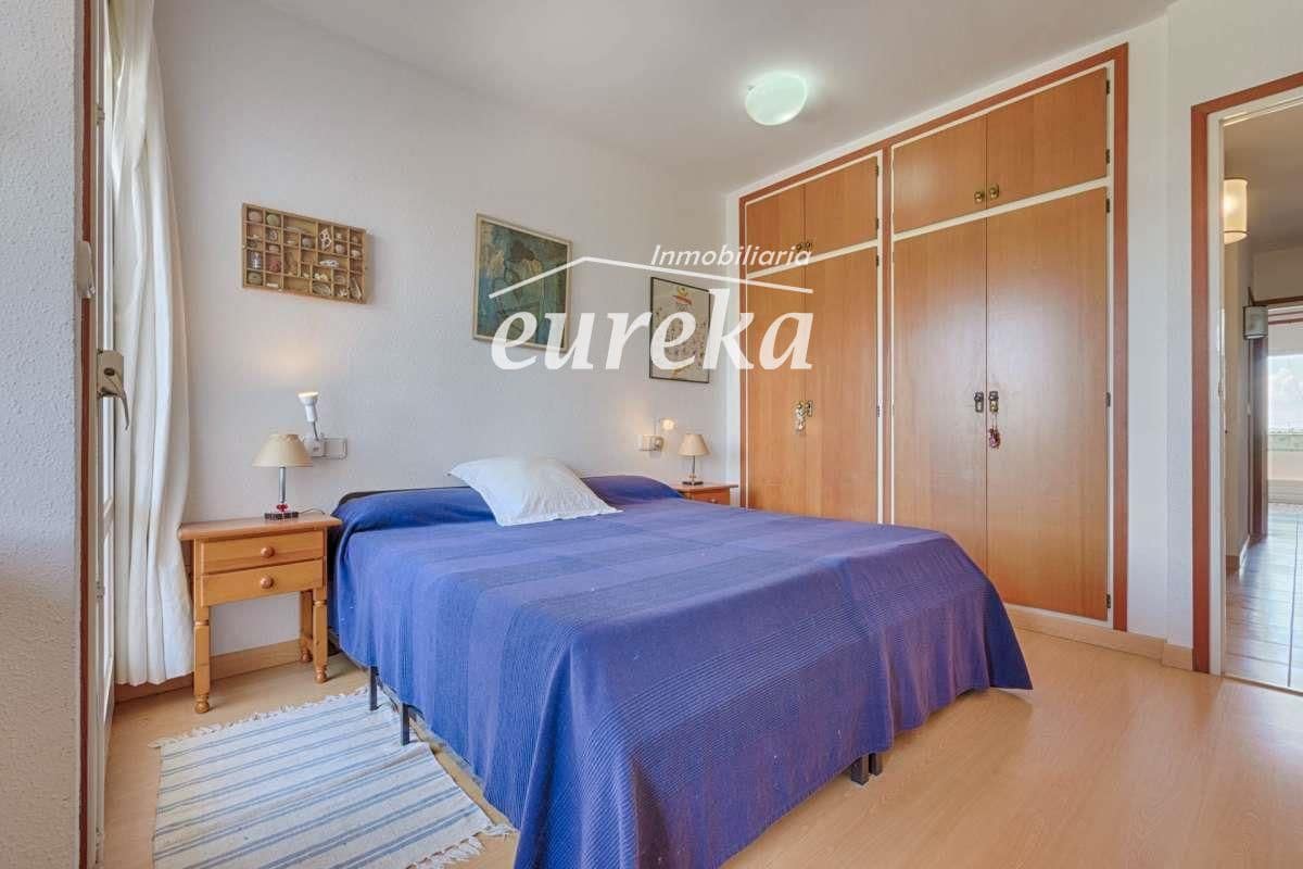 4 bedroom Villa for sale in Santa Margarida with garage - € 595,000 (Ref: 9733653)