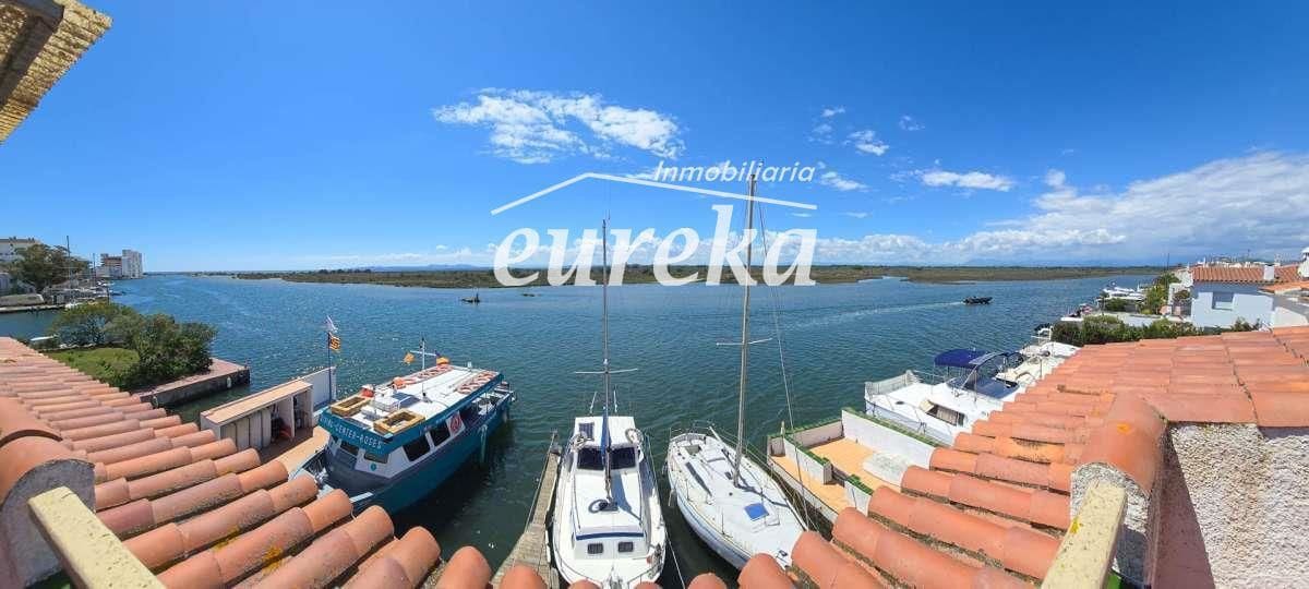 4 bedroom Villa for sale in Santa Margarida with garage - € 595,000 (Ref: 9733653)