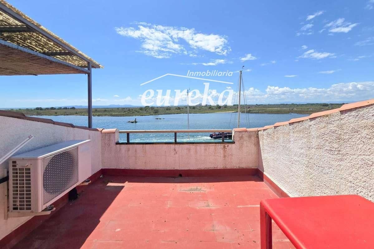 4 bedroom Villa for sale in Santa Margarida with garage - € 595,000 (Ref: 9733653)