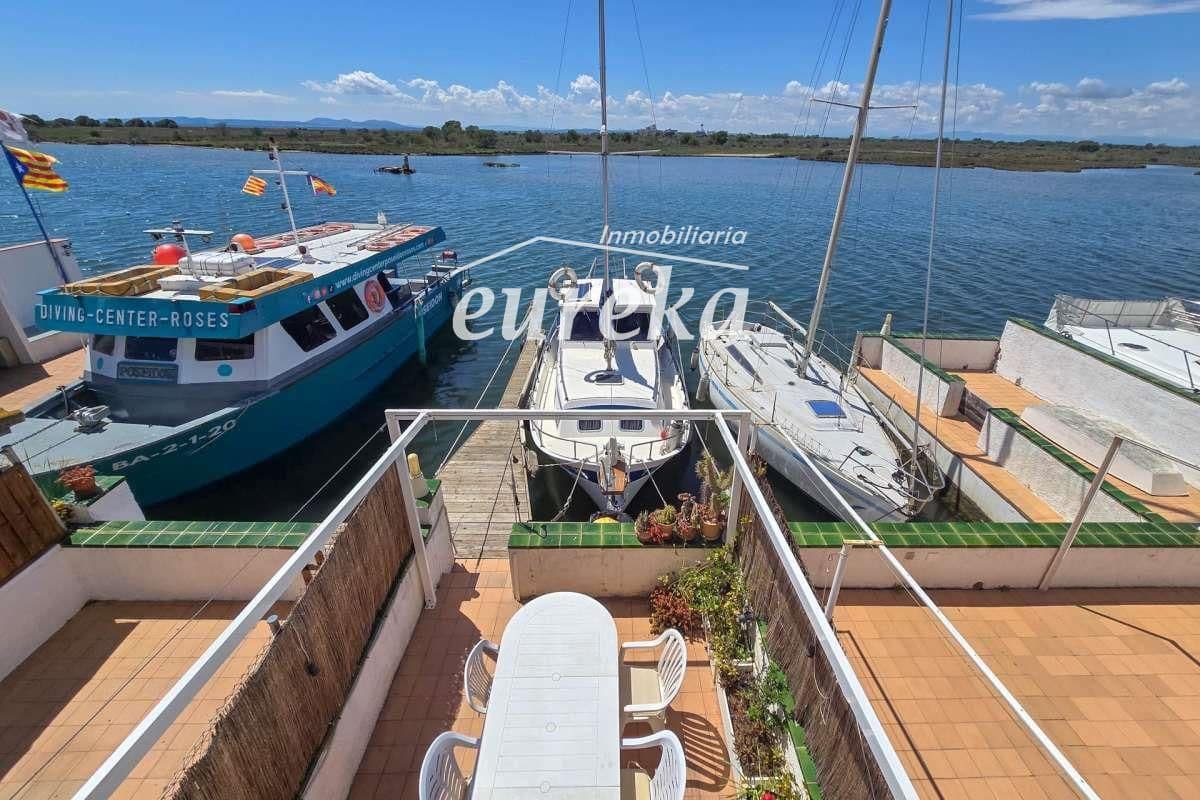 4 bedroom Villa for sale in Santa Margarida with garage - € 595,000 (Ref: 9733653)