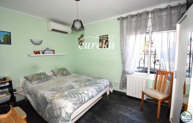 1 quarto Apartamento para venda em Roses com garagem - 179 000 € (Ref: 9773561)